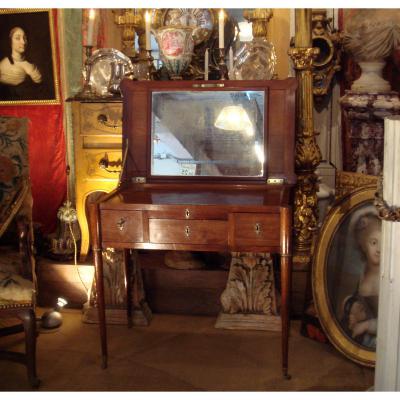Male Vanity Of Louis XVI