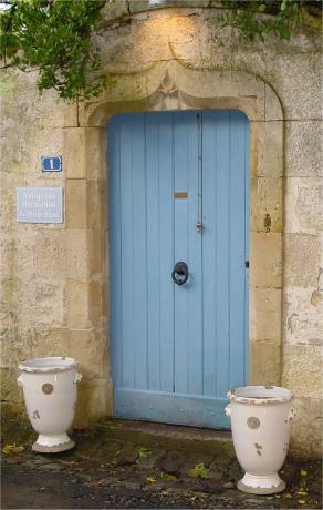 La Porte Bleue