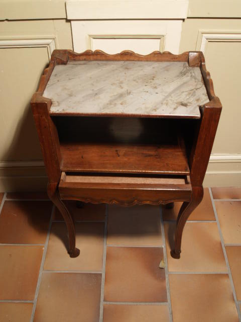 Petite Table à En-cas En Noyer,époque XVIIIème