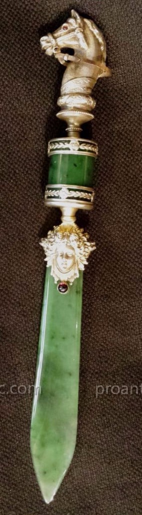Coupe- papier Russe En Argent Et Jade Vert. (c) Galleria d'Arte Antica La Conchiglia, Proantic.