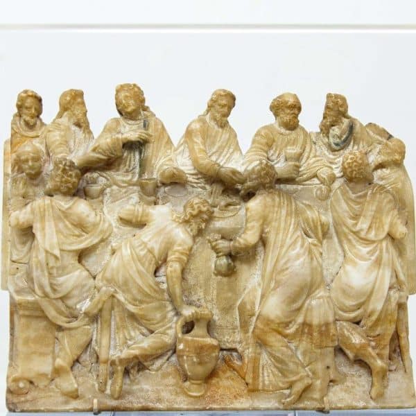 This Last Supper scene is a 16th- or 17th-century alabaster relief from Mechelen. Presented by Ars Antiqua SRL.