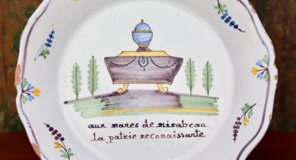 A homage to the great revolutionary man, Mirabeau. The inscription says: To the soul of the deceased Mirabeau, the grateful homeland.