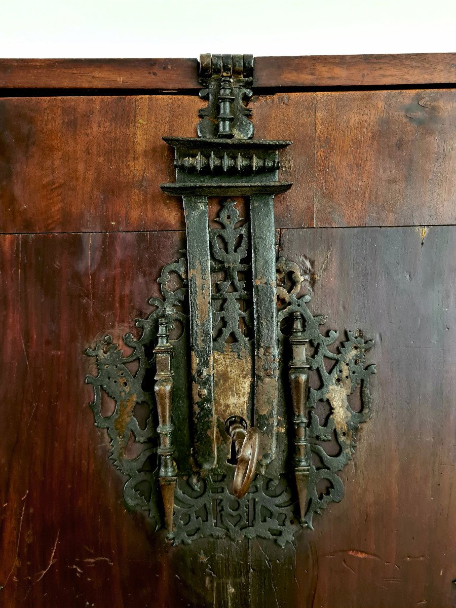Spanish Travel Cabinet Said "bargueno" With Rich 17th Century Decor-photo-5