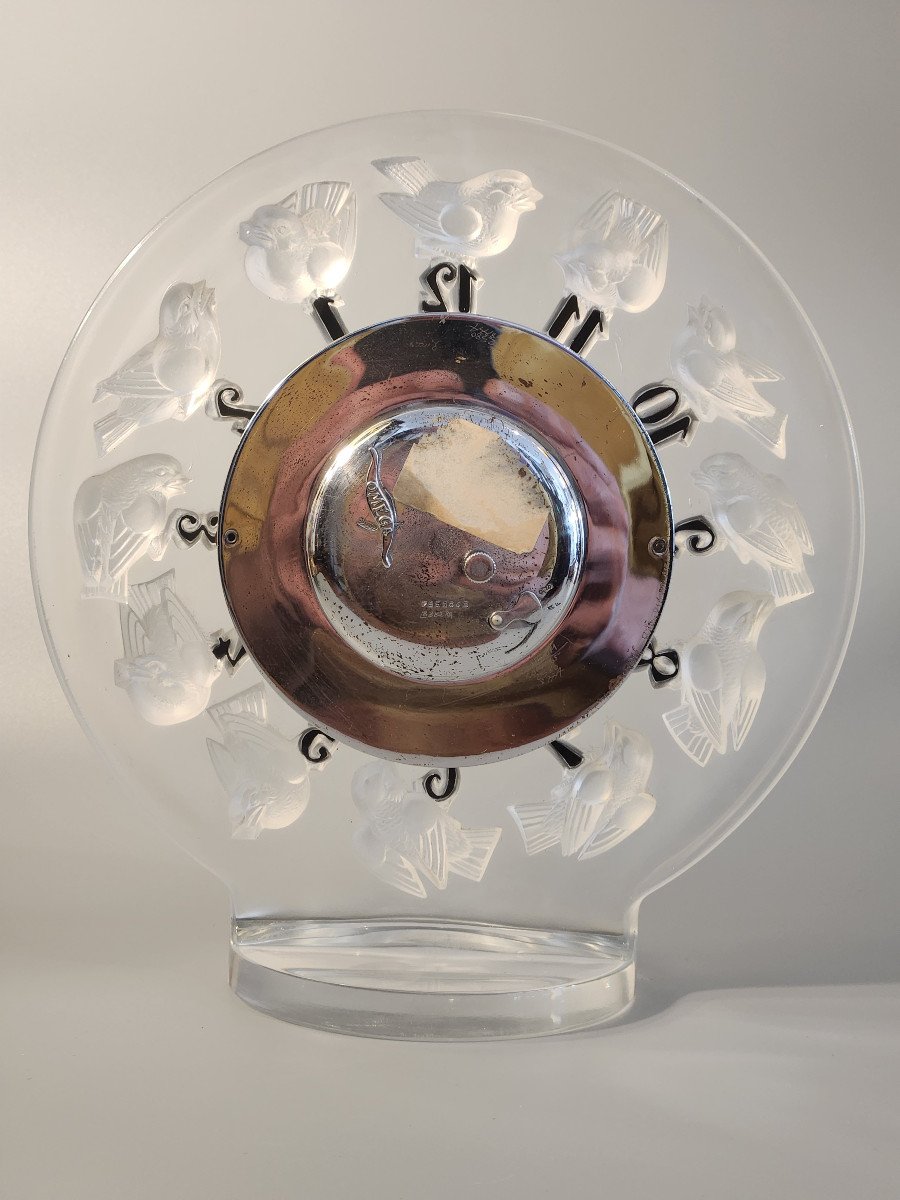 Rare Pendule René Lalique Art Déco En Verre Préssé Moulé Modèle "rossignols" Mvt Oméga 8 Jours-photo-4