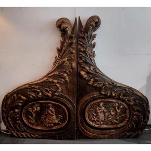 Rare Wooden Decor Liturgical Furniture From The 17th Century. 