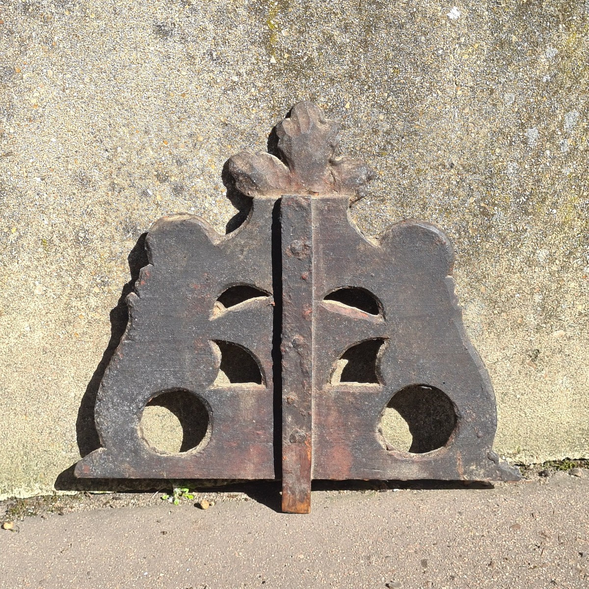 17th-century Gilded Wooden Mirror Pediment -photo-2