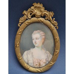Portrait Miniature De Femme De Qualité Sous Louis XV