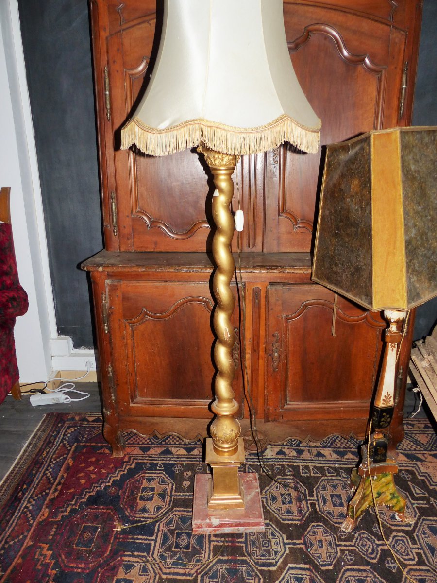 Large Golden Wood Floor Lamp Pique Candle Baroque Column Marquee Marble Base XVII / XVIII Eme 