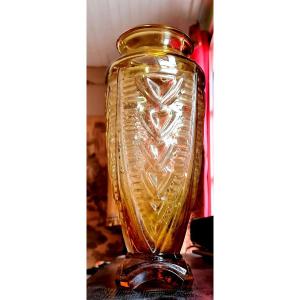 Art Deco Glassware Vase