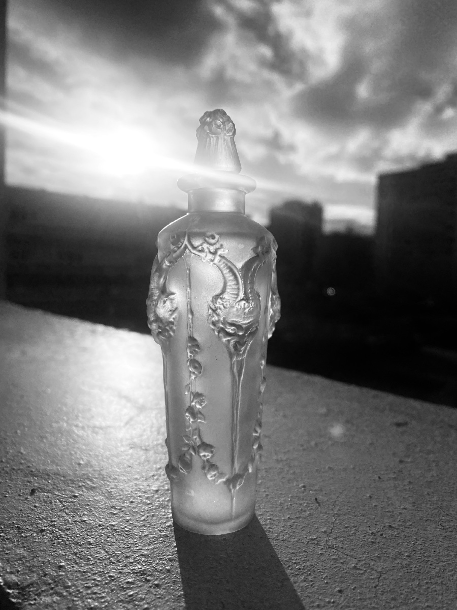 Flacon Lalique Pan à 4 Têtes de Faunes 