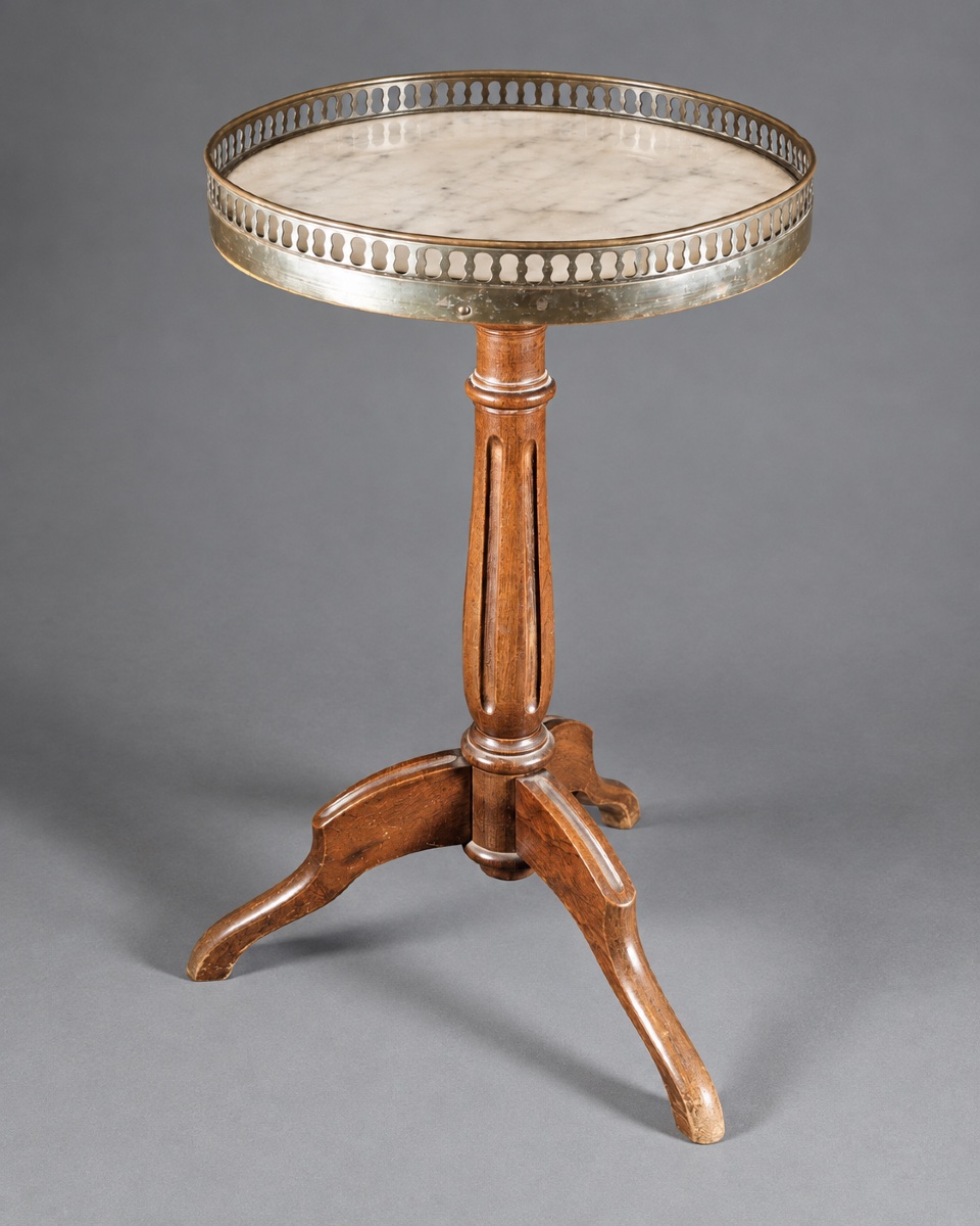 Petit guéridon tripode de style Louis XVI en noyer, marbre blanc et laiton – XIXe / XXe siècle-photo-3
