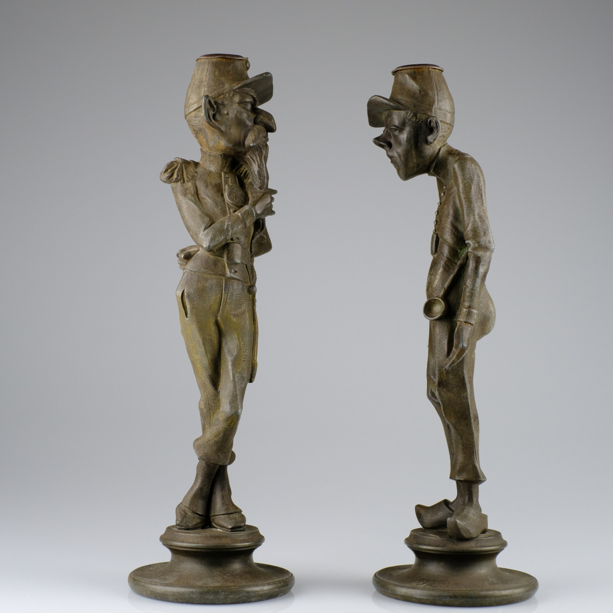 Pair Of "grotesque" Caricatural Candlesticks Of Soldiers Attr.to Emile Guillemin. Caricature-photo-2