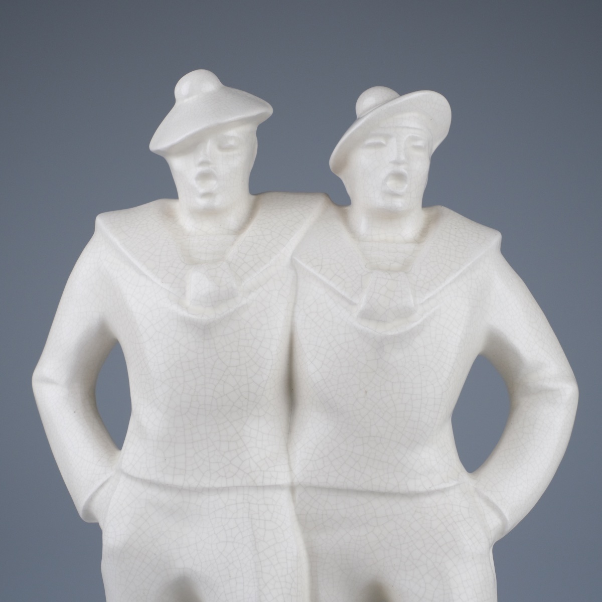 Edouard CAZAUX (1889- 1974)" DEUX MARINS EN GOGUETTE" Sculpture en céramique émaillée craquelée-photo-2