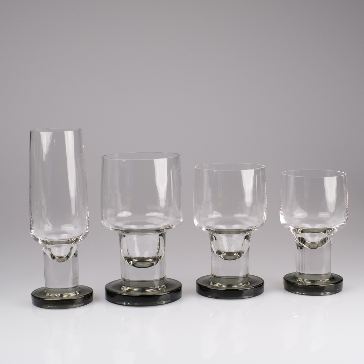 Design 60-70 service en cristal: 4 +4 verres à Vins (R&B) -4 verres à eau- 4 flûtes- 4 Shooters-photo-3