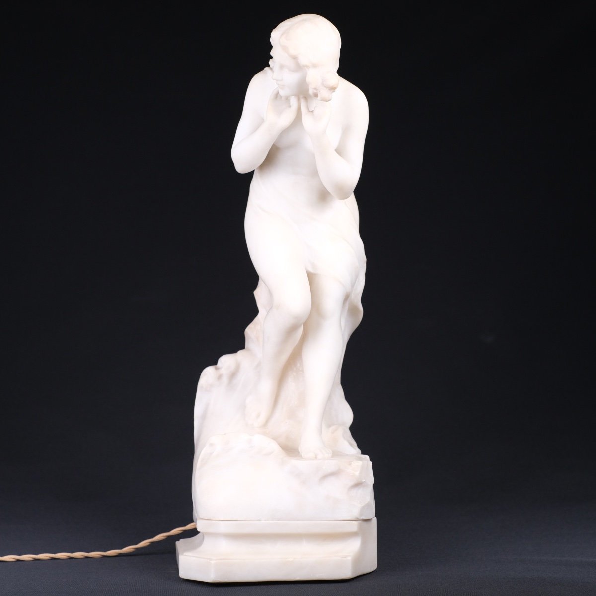 Naïade, sculpture et veilleuse, lampe Art Déco en albâtre, G. Masi (XIX-XXème,Italie).-photo-3