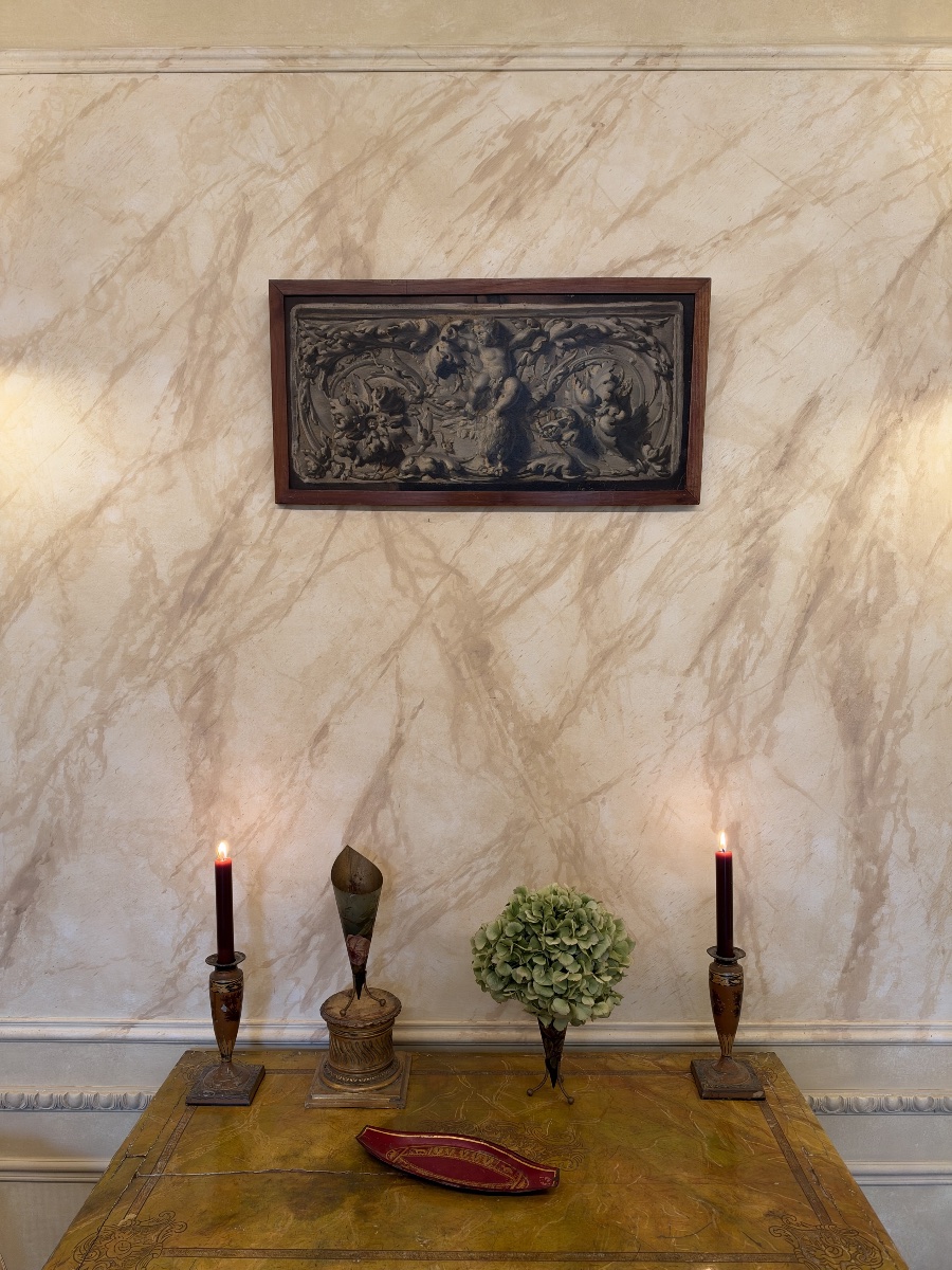 Supraporte en trompe l'oeil "Cupid face Armatus"-photo-3
