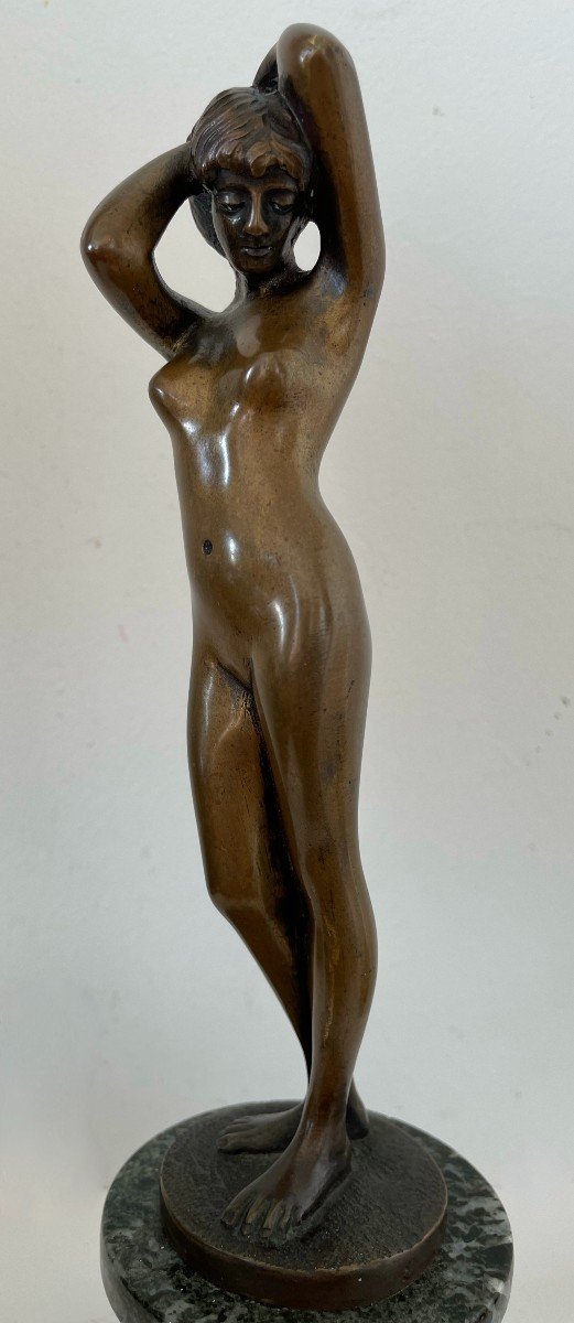 Petit Bronze Représentant Un Nu Féminin -photo-4