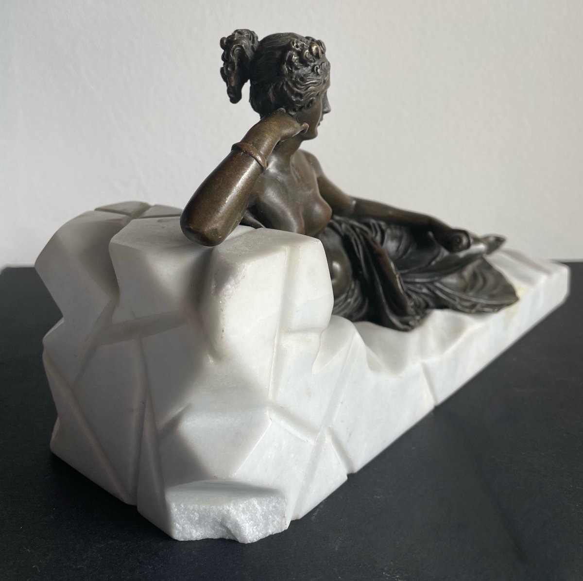 Woman In The Antique, Bronze Subject-photo-6