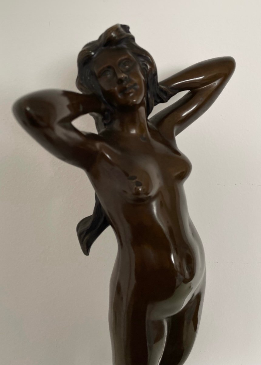 Bronze Representative A Female Nude-photo-5