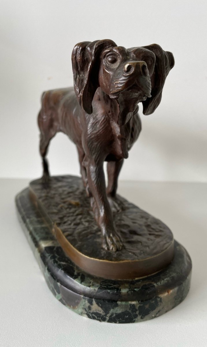 Sculpture En Bronze Représentant Un Chien De Chasse -photo-6