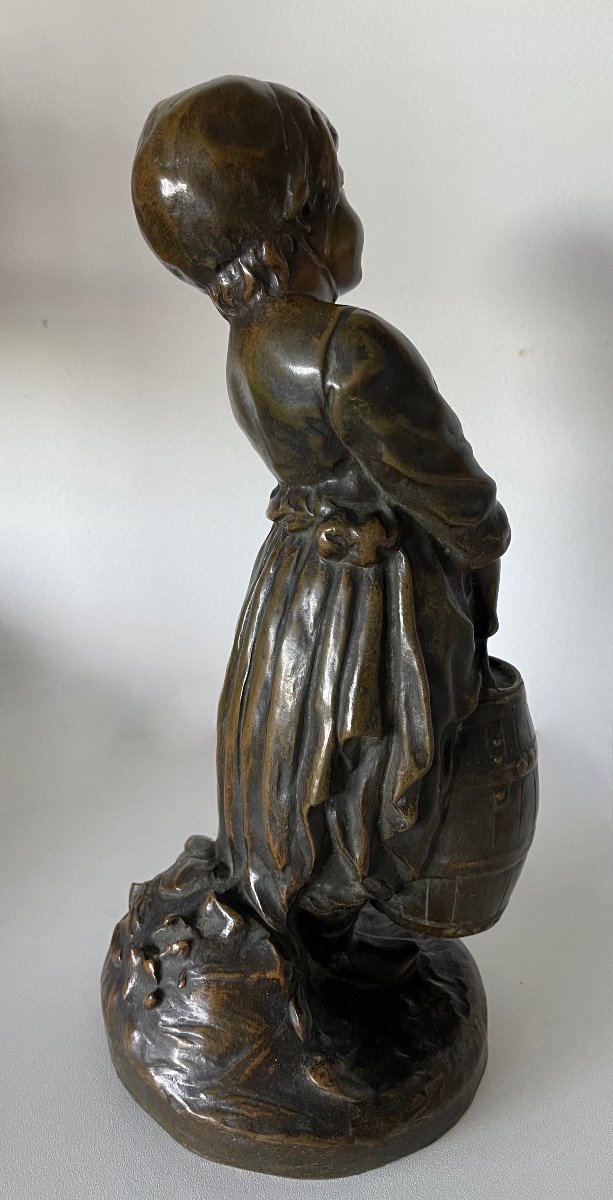 The Little Water Carrier , Bronze-photo-2