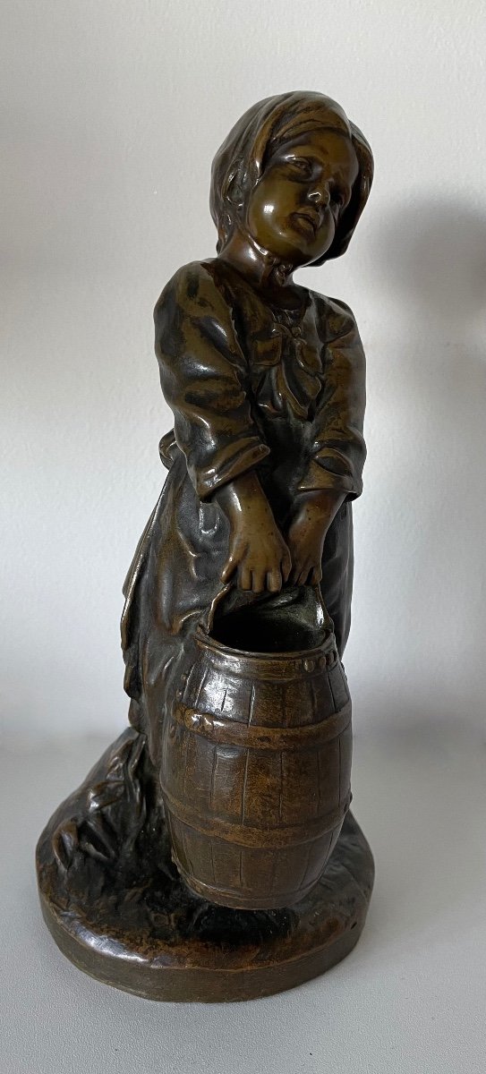 The Little Water Carrier , Bronze-photo-7