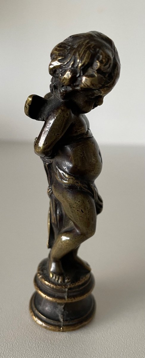 Cachet en bronze Représentant Un Angelot-photo-2