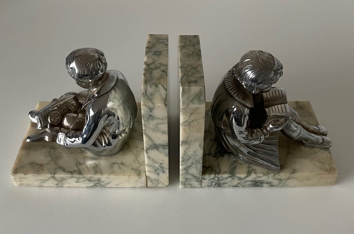 Pair Of Bookends Representing Children-photo-8