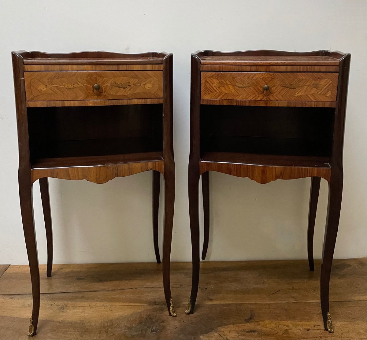 Paire De Chevets De Style Louis XV