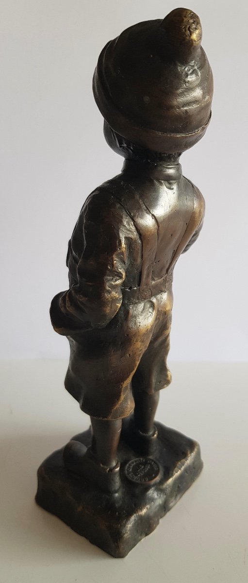 The Little Smoker, Bronze Subject-photo-3
