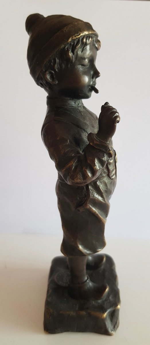 The Little Smoker, Bronze Subject-photo-4