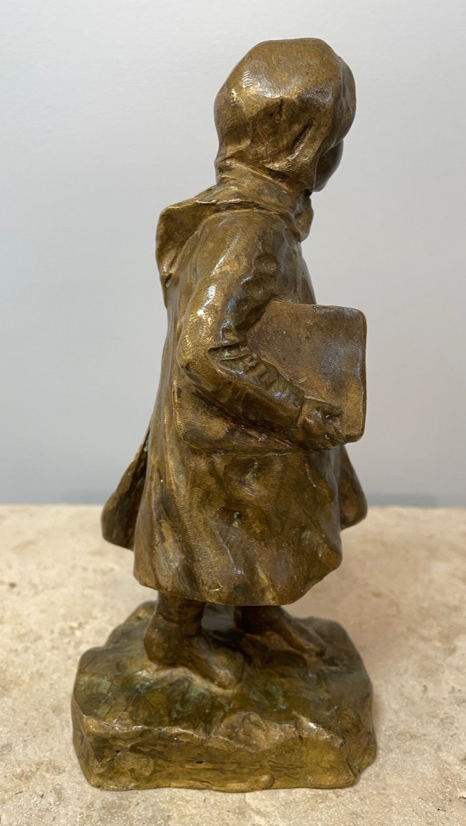 Petite écolière Lorraine , sujet en bronze-photo-4