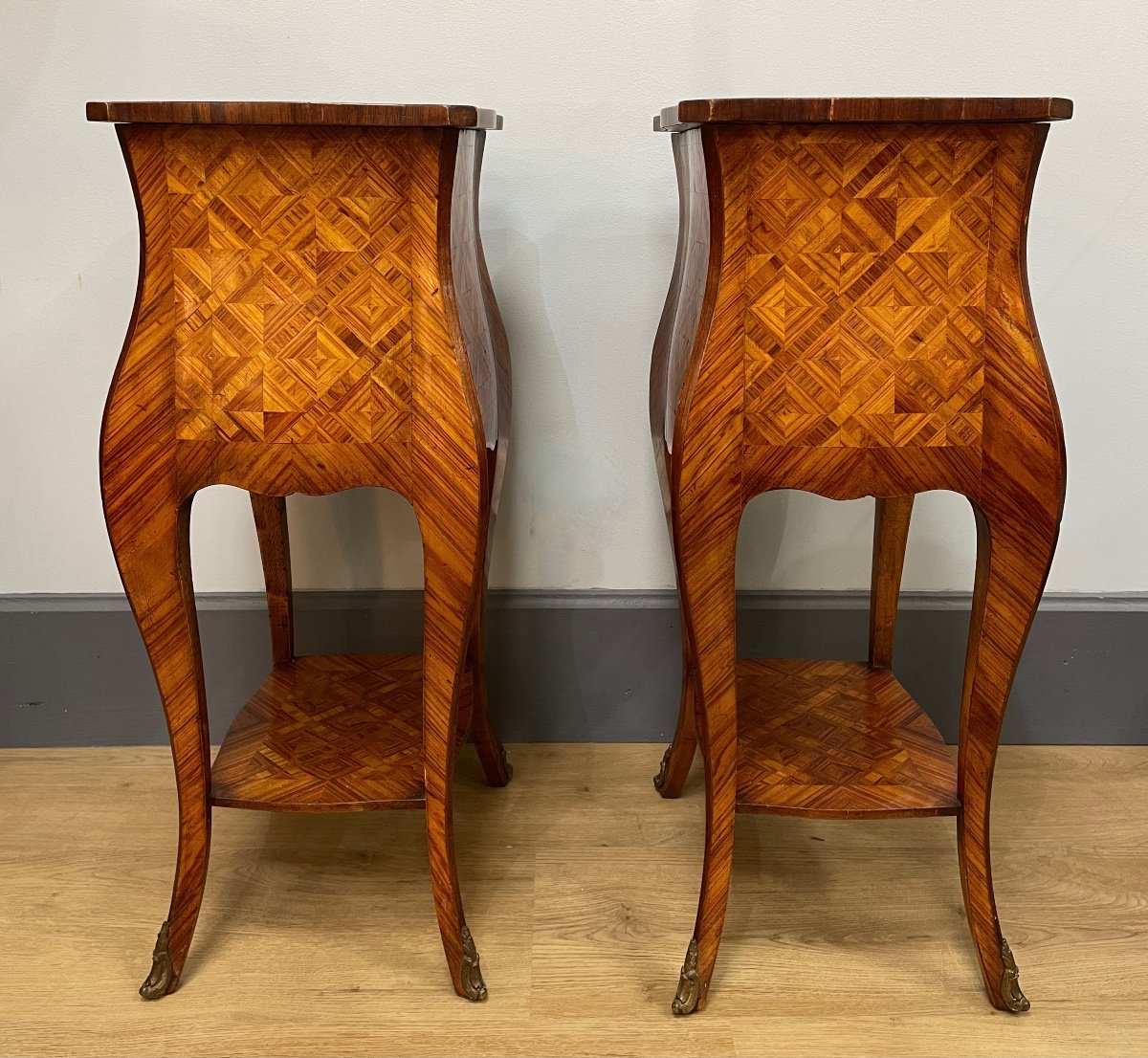 Pair Of Louis XV Style Bedside Tables In Marquetry-photo-3