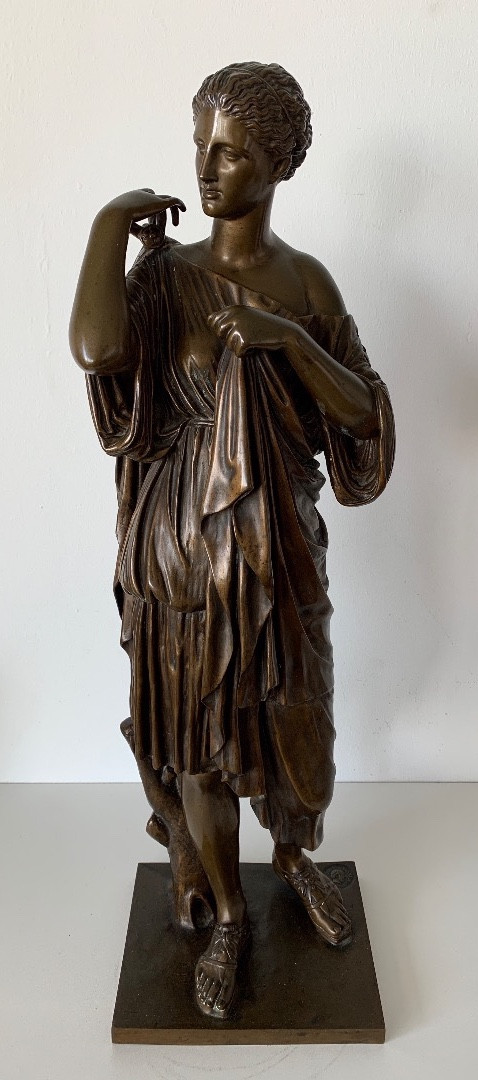 Bronze représentant  Diane de Gabies-photo-6