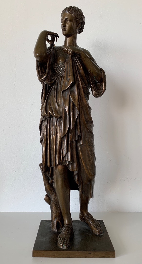 Bronze représentant  Diane de Gabies