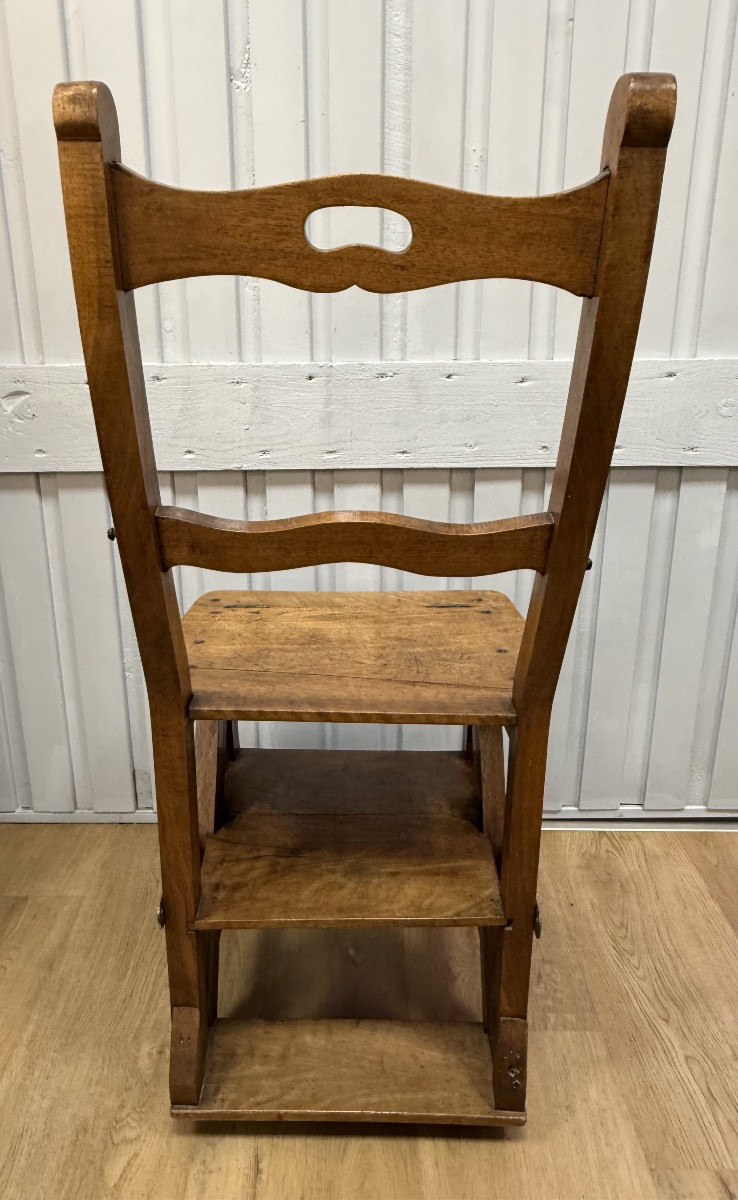 Chaise escabeau en noyer-photo-1