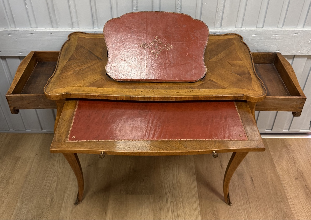 Walnut Reading Table -photo-8