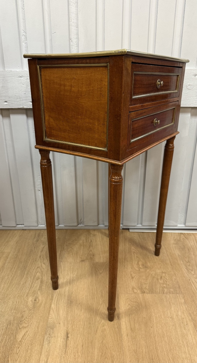 Petite table d appoint en noyer-photo-5