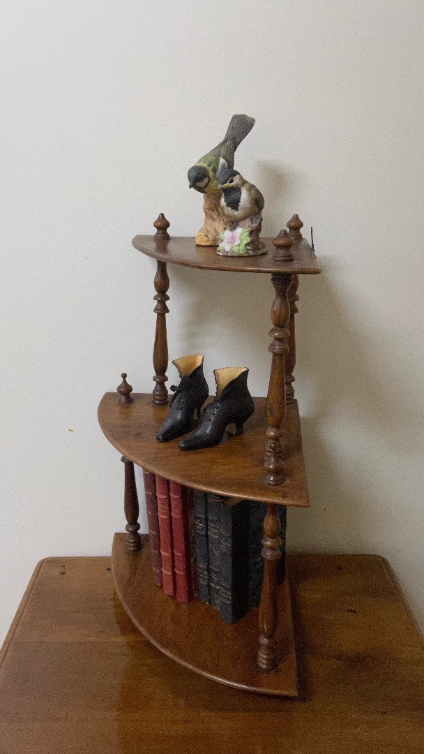 Small Walnut Corner Wall Shelf-photo-3
