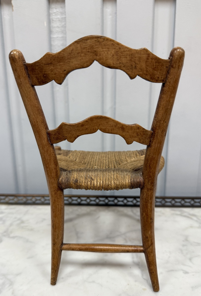 Petite chaise de maitrise-photo-1