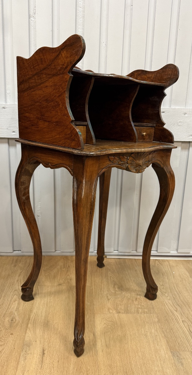 Provencal Walnut Side Table-photo-5