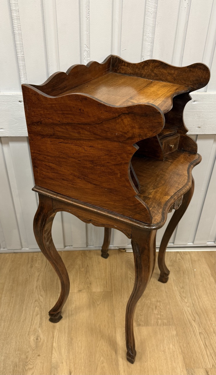 Provencal Walnut Side Table-photo-8