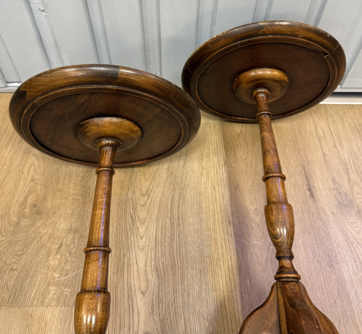 Paire de petits guéridons-photo-4