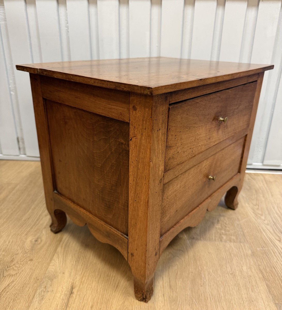Small Children's Walnut Chest Of Drawers-photo-5