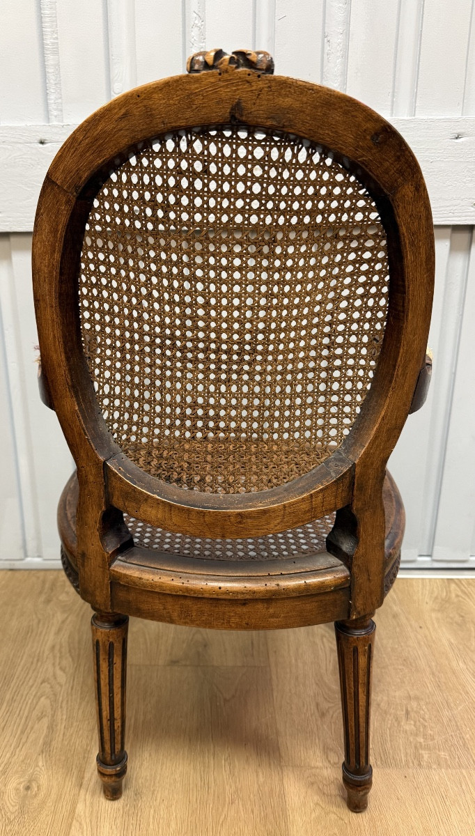 Child's Walnut Armchair-photo-2