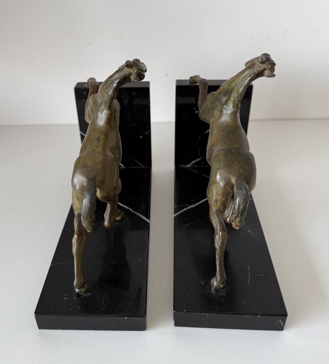 Pair Of Bookends Depicting Horses-photo-4
