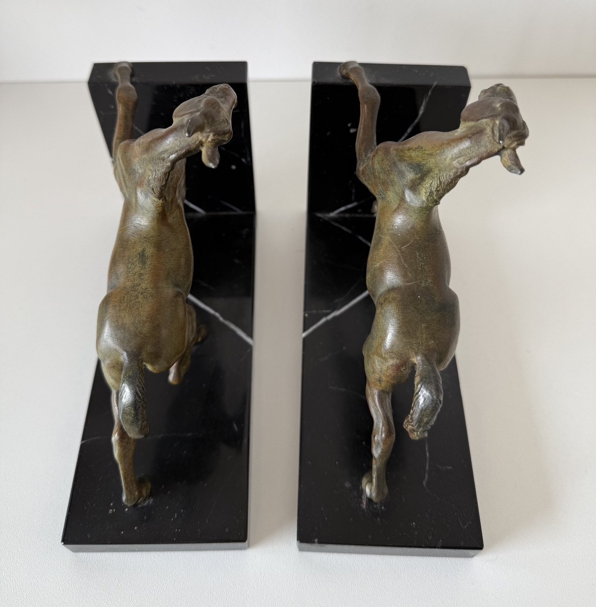 Pair Of Bookends Depicting Horses-photo-5