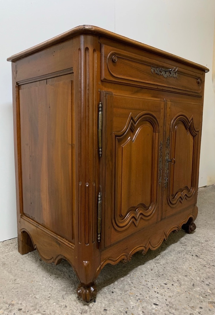 Louis XV-style Walnut Sideboard-photo-2
