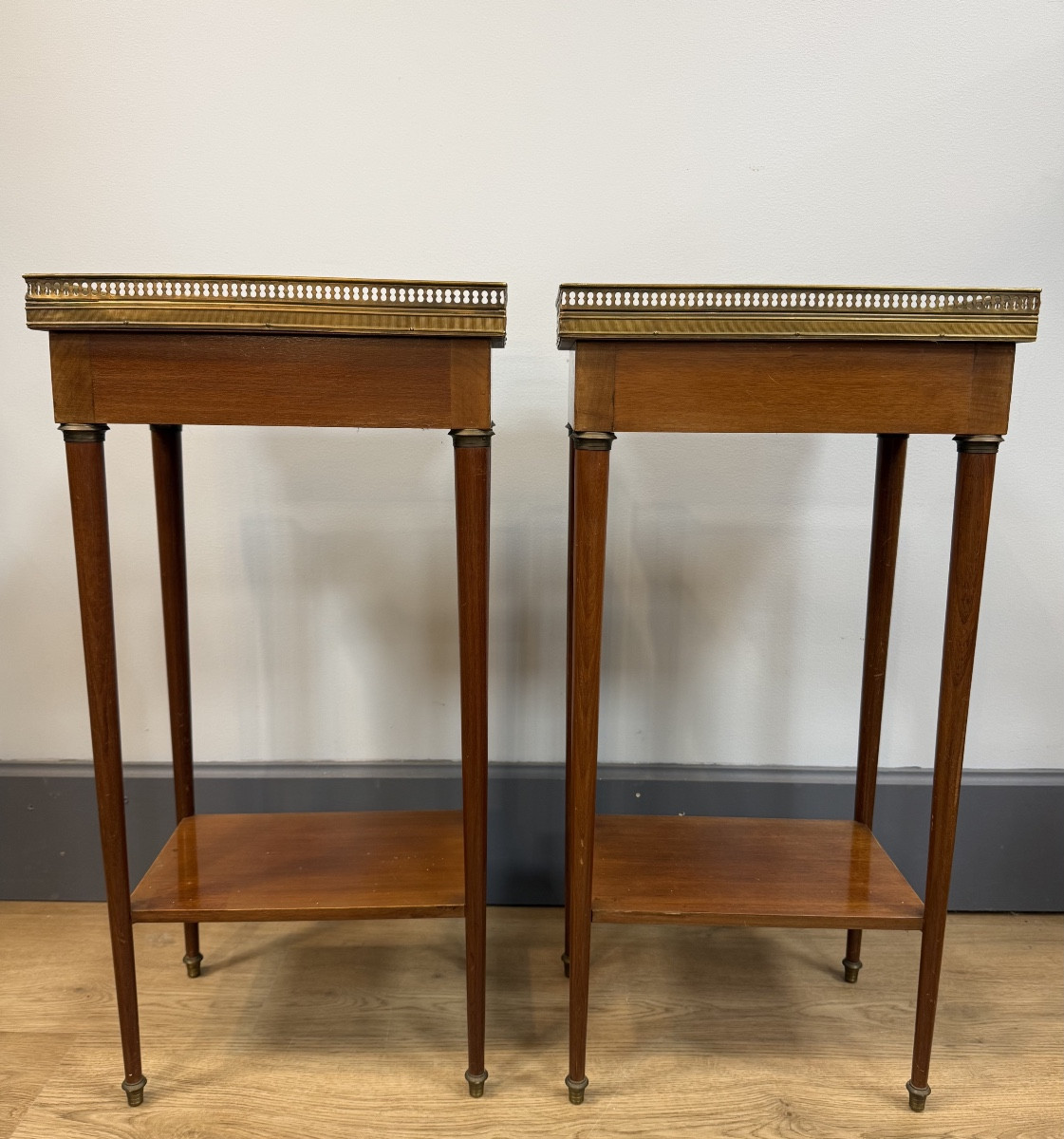 Pair Of Louis XVI Style Mahogany Bedside Tables-photo-1