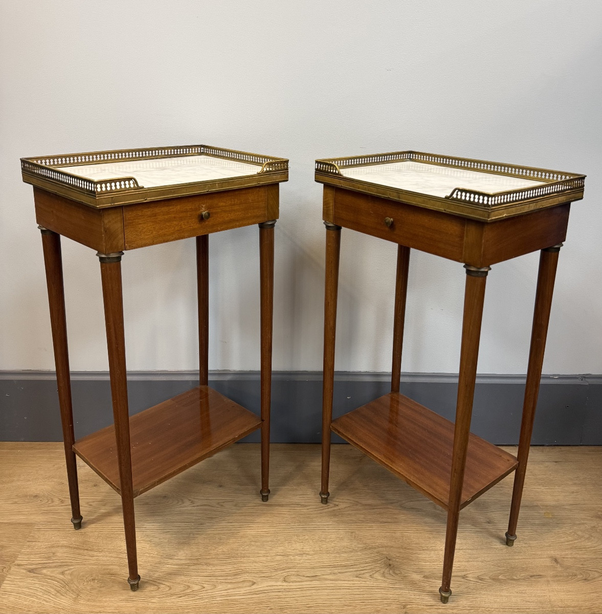 Pair Of Louis XVI Style Mahogany Bedside Tables-photo-4